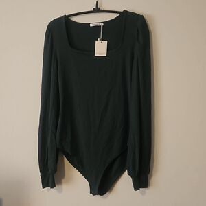 MANGOPOP  WOMAN HUNTER GREEN